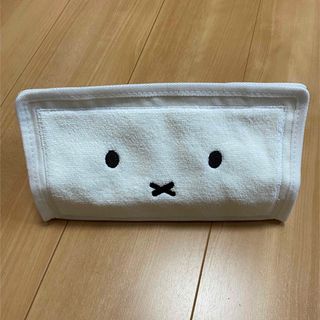 新品♡ふわふわmiffy ティッシュケースtente ティッシュカバーミッフィ白(ティッシュボックス)