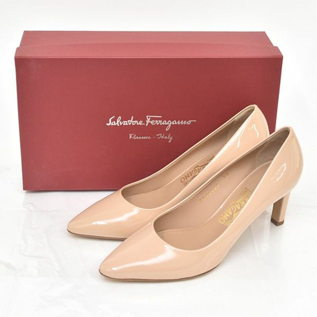 Salvatore Ferragamo - 新品♪フェラガモ エナメル パンプス 8.5C(約 ...