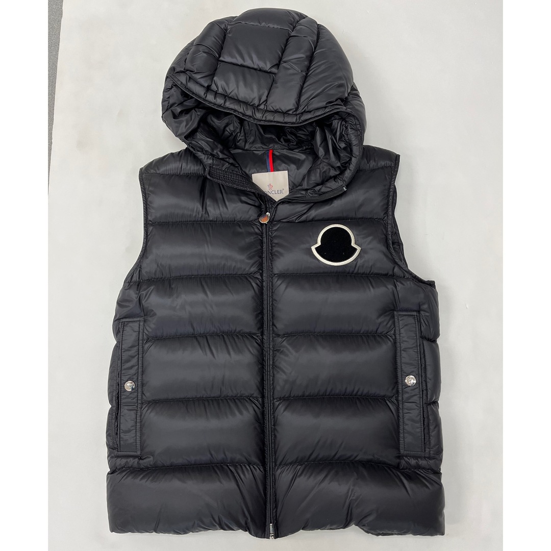 MONCLER - 新品同様品 モンクレール VANOISE ダウンベスト サイズ3の ...