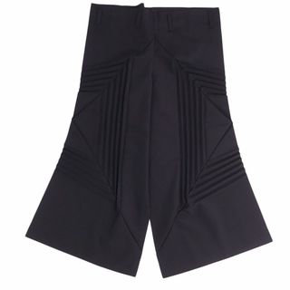 イッセイミヤケ(ISSEY MIYAKE)の美品 イッセイミヤケ ISSEY MIYAKE 1325 パンツ ワイドパンツ ロングパンツ プリーツ 無地 ボトムス レディース 3(L相当) ブラック(その他)