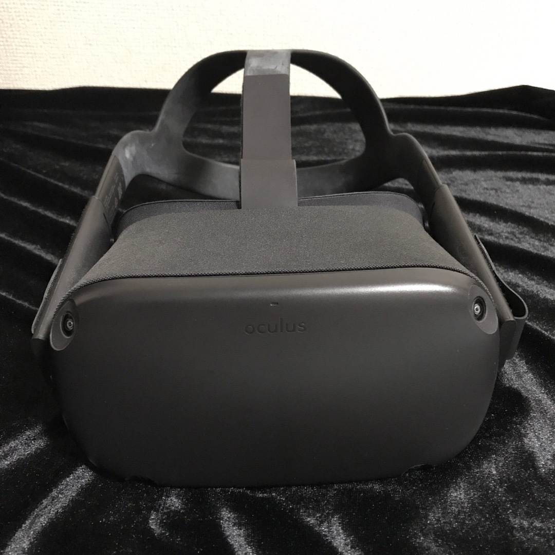 オキュラス クエスト 64GB VRヘッドセット の通販 by mi's shop｜ラクマ