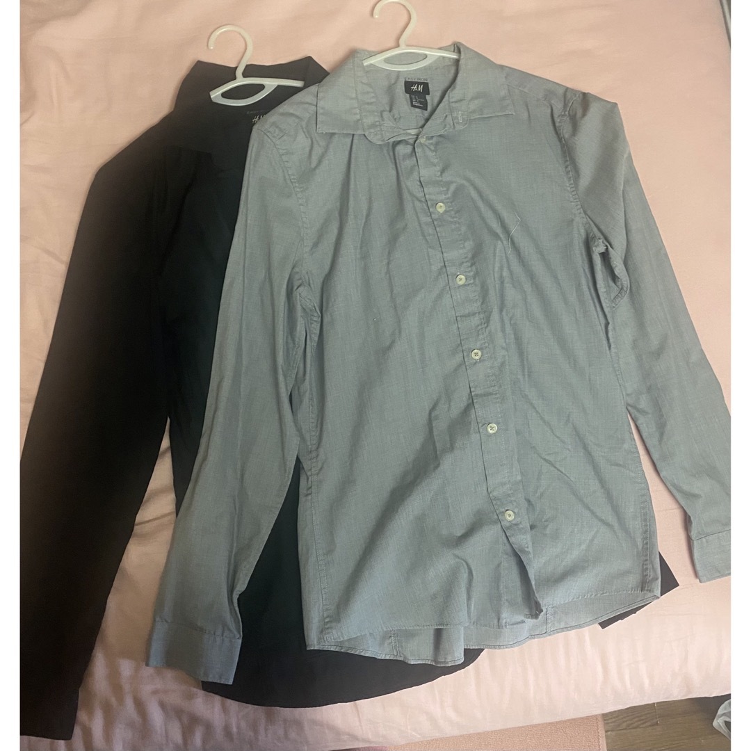 H&M(エイチアンドエム)のメンズ長袖シャツ メンズのトップス(Tシャツ/カットソー(七分/長袖))の商品写真