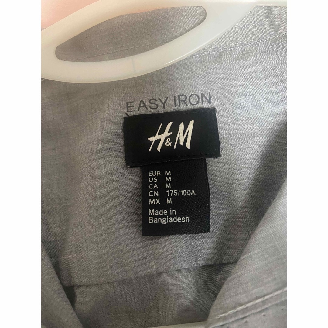 H&M(エイチアンドエム)のメンズ長袖シャツ メンズのトップス(Tシャツ/カットソー(七分/長袖))の商品写真