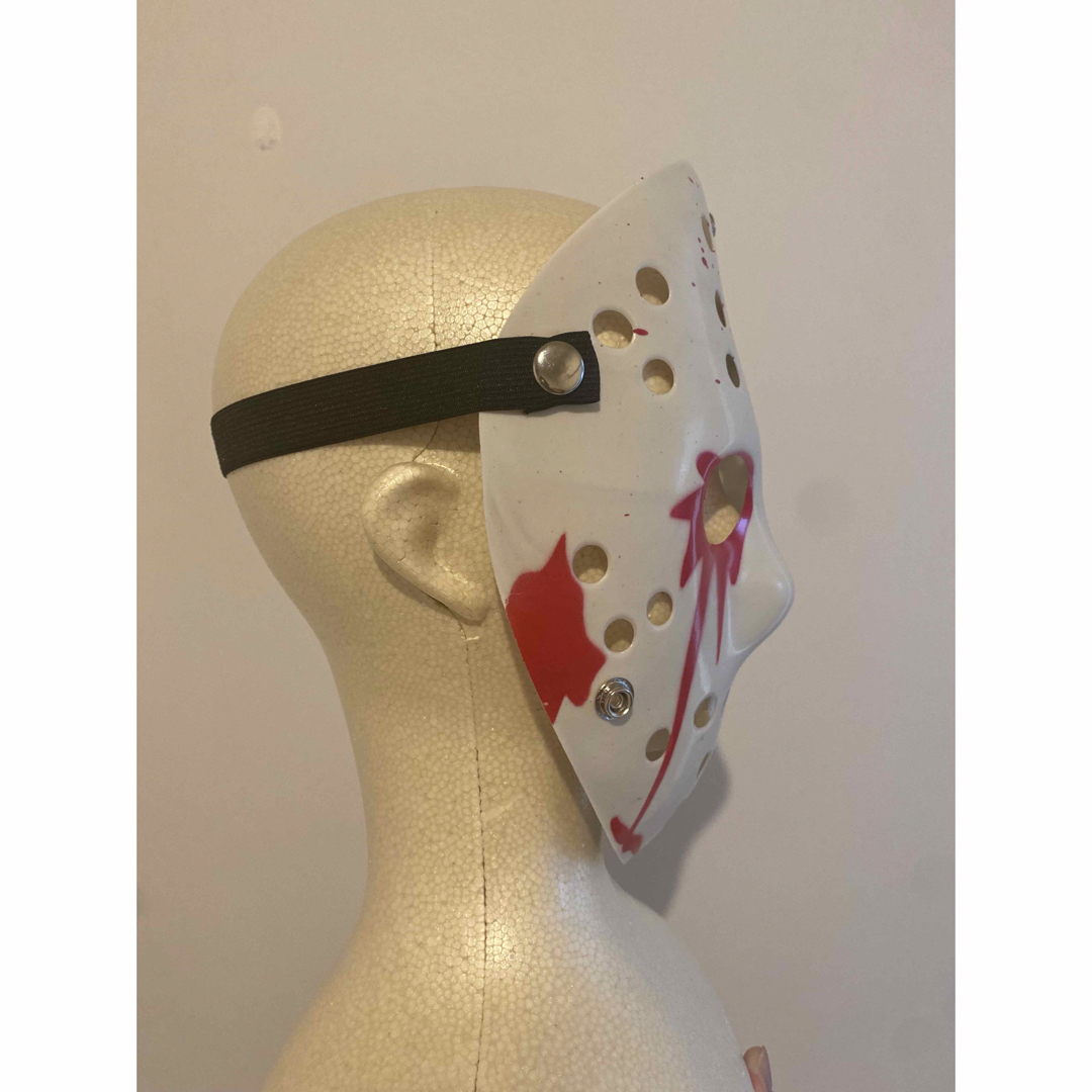ハロウィン　ジェイソン 仮面 白 被り物 仮装 イベント パーティー   お面 エンタメ/ホビーのコスプレ(小道具)の商品写真