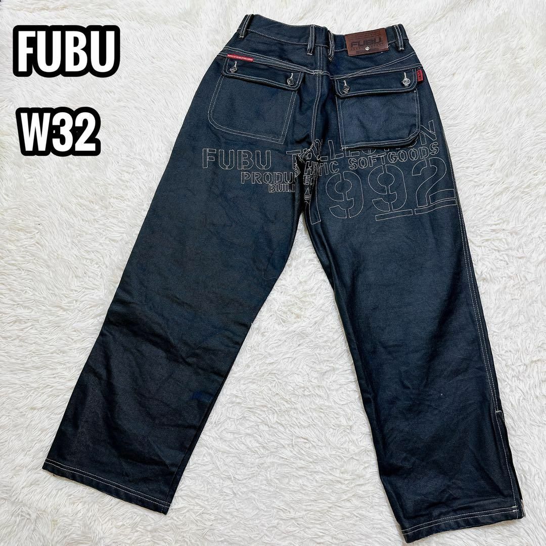 FUBU(フブ)のFUBU コーティング デニムパンツ W32 極太 HIPHOP y2k メンズのパンツ(デニム/ジーンズ)の商品写真