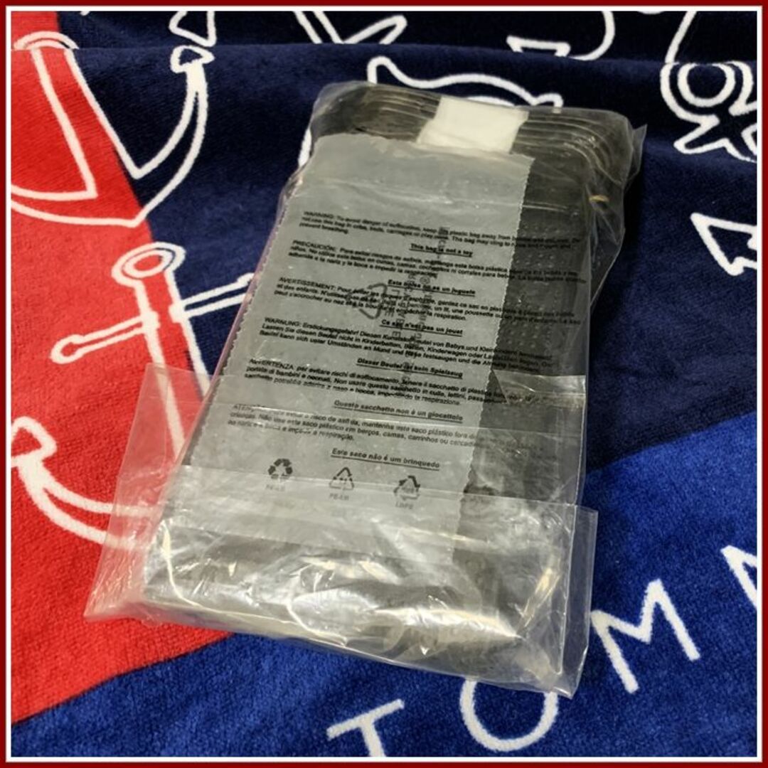 TOMMY HILFIGER(トミーヒルフィガー)のおしゃれなアイフォンケース TOMMY HILFIGER スマホ/家電/カメラのスマホアクセサリー(iPhoneケース)の商品写真