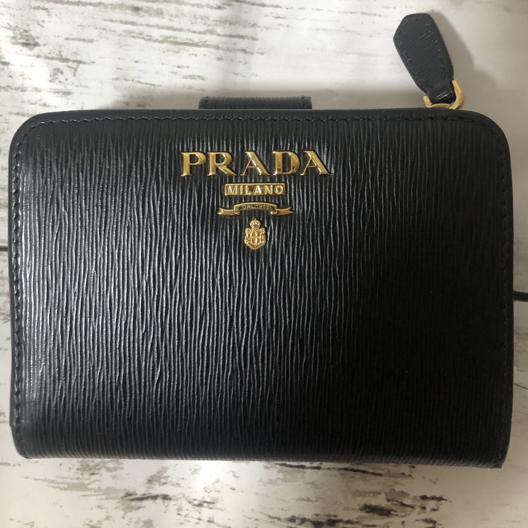 美品」PRADA テスートナイロン サフィアーノ二つ折り財布 - 折り財布