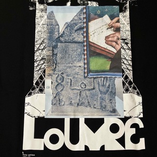ユニクロ(UNIQLO)のユニクロUNIQLO ルーヴル美術館　ブラック黒　半袖Tシャツ(Tシャツ/カットソー(半袖/袖なし))