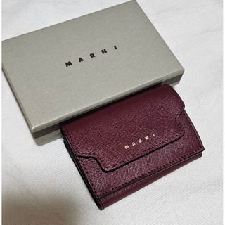 マルニ MARNI 三つ折り財布  トリフォールドウォレット　ワインレッド