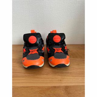 リーボック(Reebok)のリーボックポンプヒューリー　12センチ　オレンジ×ブラック(スニーカー)