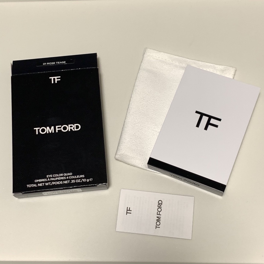 TOM FORD BEAUTY(トムフォードビューティ)のトム フォード ビューティ アイ カラー クォード / 01R ローズ ティーズ コスメ/美容のベースメイク/化粧品(アイシャドウ)の商品写真