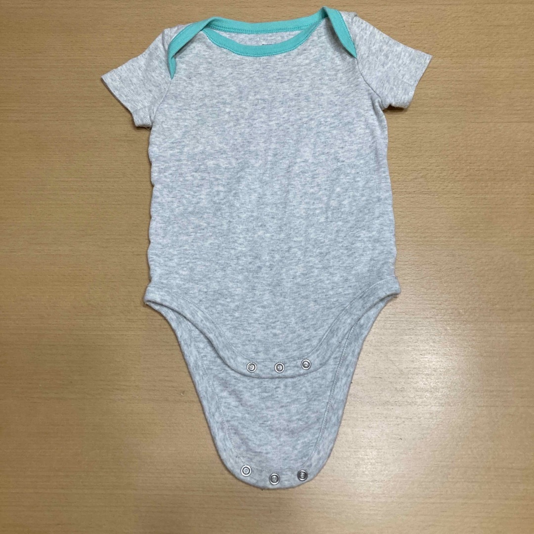 babyGAP(ベビーギャップ)のbaby GAP バイカラーロンパース　70サイズ キッズ/ベビー/マタニティのベビー服(~85cm)(ロンパース)の商品写真