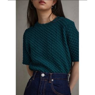 アズールバイマウジー(AZUL by moussy)のAZUL BY MOUSSY ポップコーンカットトップス　S(カットソー(半袖/袖なし))