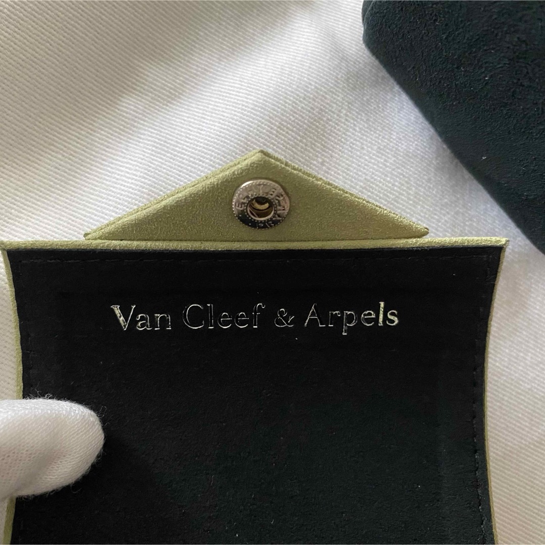 Van Cleef & Arpels(ヴァンクリーフアンドアーペル)のヴァンクリーフ ヴァンクリ ウォッチ ジュエリー ケース レディースのアクセサリー(その他)の商品写真