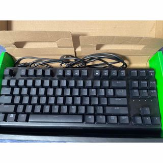 レイザー(Razer)のRAZER ゲーミングキーボード BlackWidow V3 テンキーレス　黄軸(PC周辺機器)