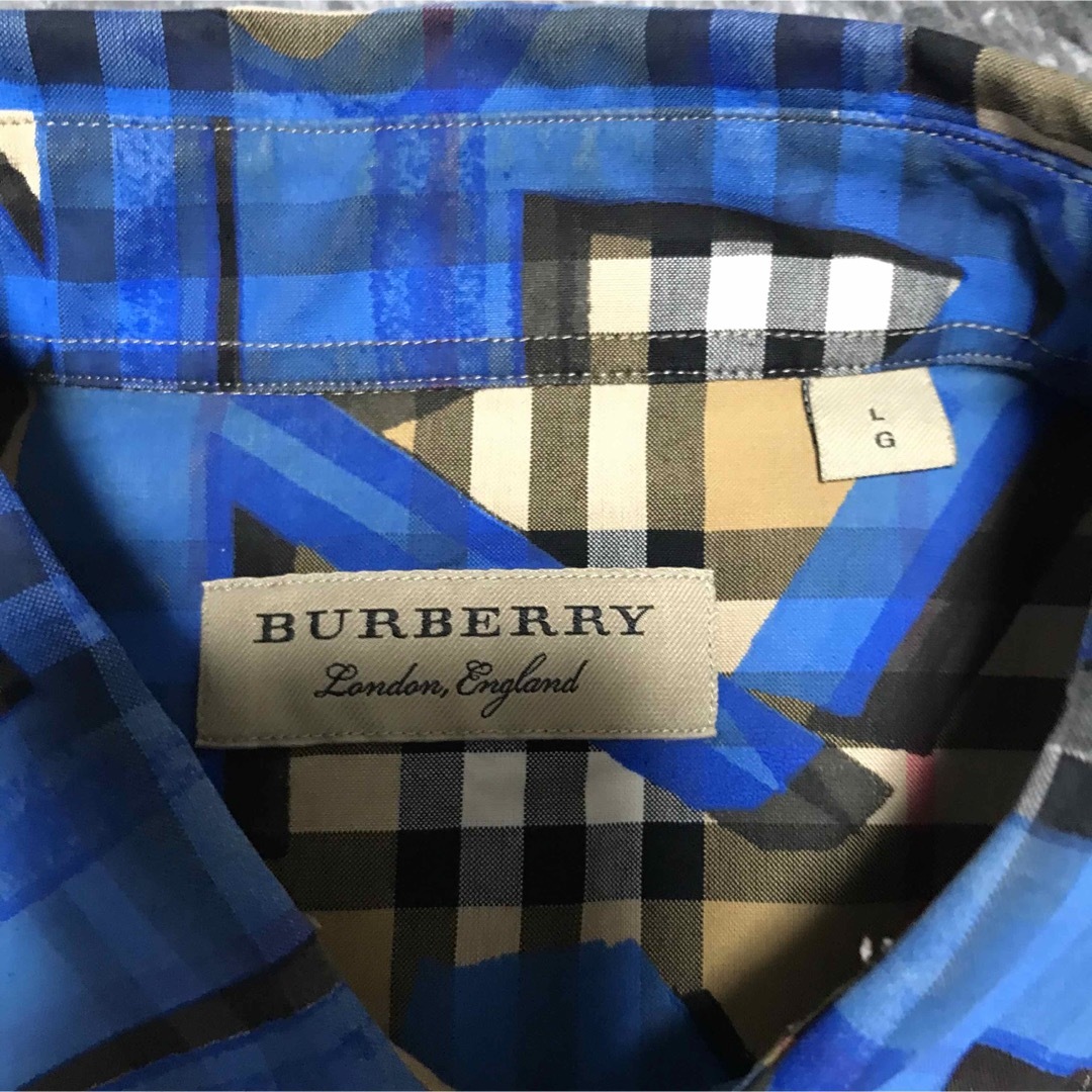 BURBERRY(バーバリー)のバーバリー　グラフィティ　シャツ メンズのトップス(シャツ)の商品写真