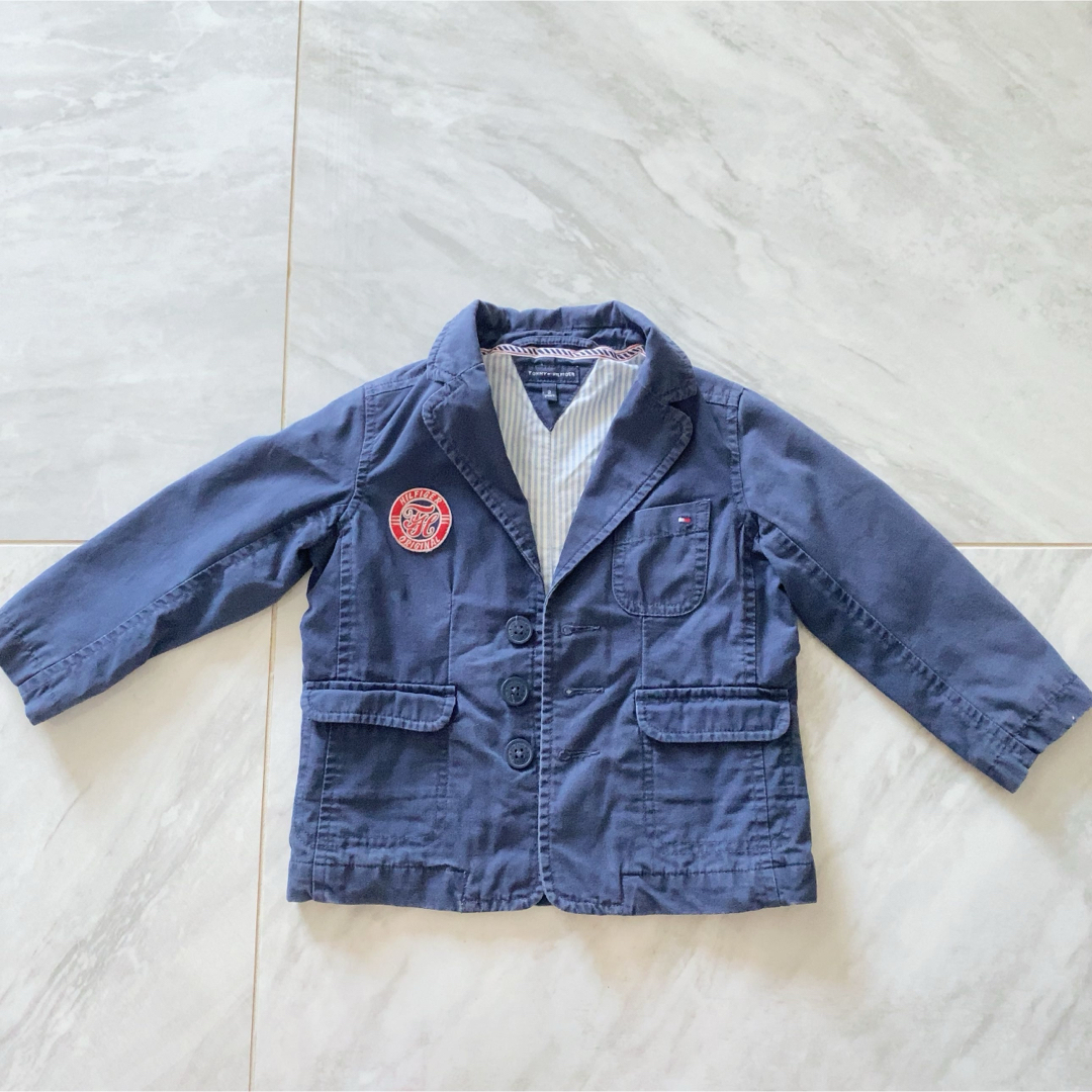 TOMMY HILFIGER(トミーヒルフィガー)の［送料込］90サイズ　トミーヒルフィガー　キッズ　ジャケット キッズ/ベビー/マタニティのキッズ服男の子用(90cm~)(ジャケット/上着)の商品写真