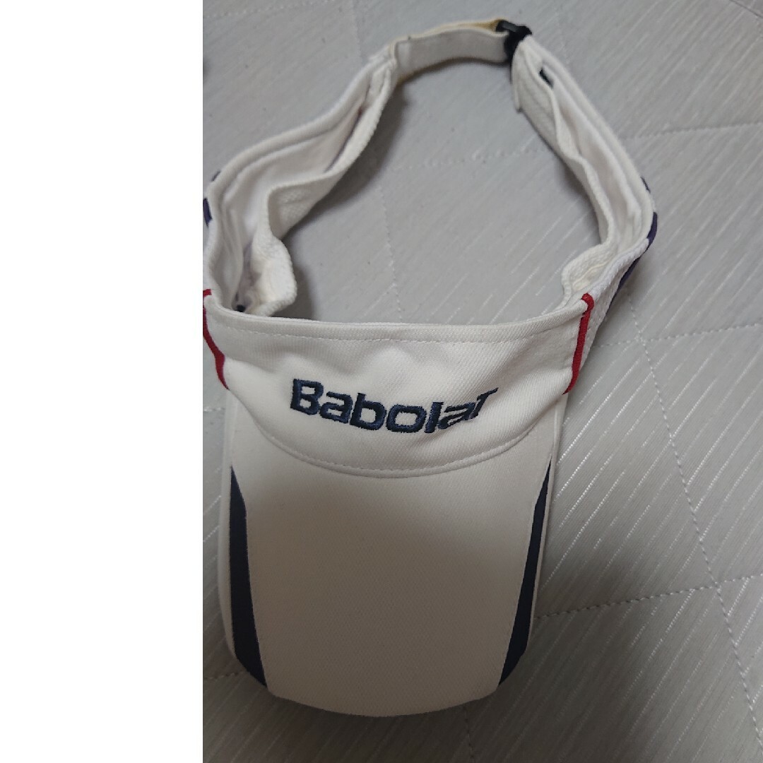 Babolat(バボラ)のBabolatサンバイザー白色 スポーツ/アウトドアのテニス(その他)の商品写真