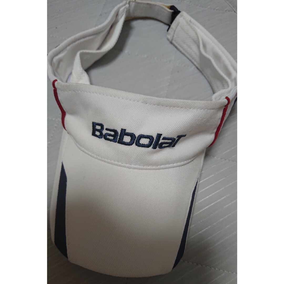 Babolat(バボラ)のBabolatサンバイザー白色 スポーツ/アウトドアのテニス(その他)の商品写真