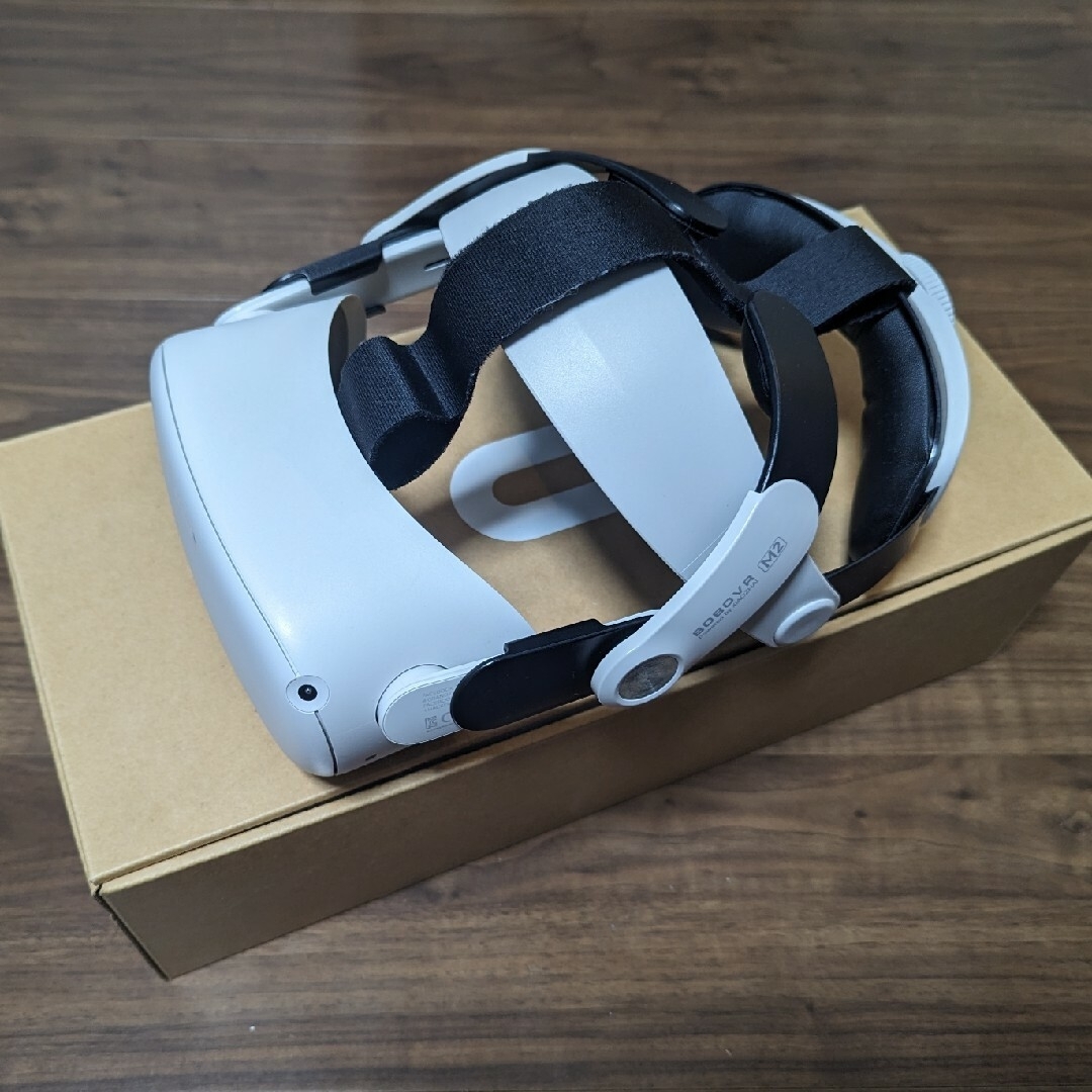 Oculus Quest2 64GB + BOBOVR M2 スマホ/家電/カメラのテレビ/映像機器(その他)の商品写真