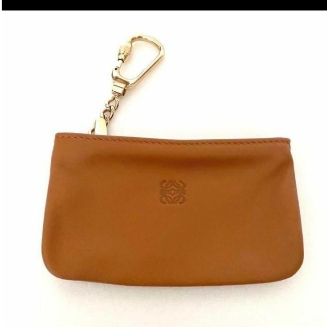 LOEWE(ロエベ)の【美品】ロエベ コインケース 小銭入れ ナッパレザー チェーン付 ブラウン 茶色 レディースのファッション小物(財布)の商品写真