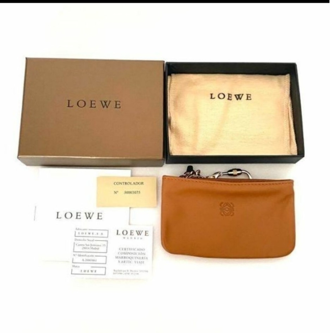 LOEWE(ロエベ)の【美品】ロエベ コインケース 小銭入れ ナッパレザー チェーン付 ブラウン 茶色 レディースのファッション小物(財布)の商品写真