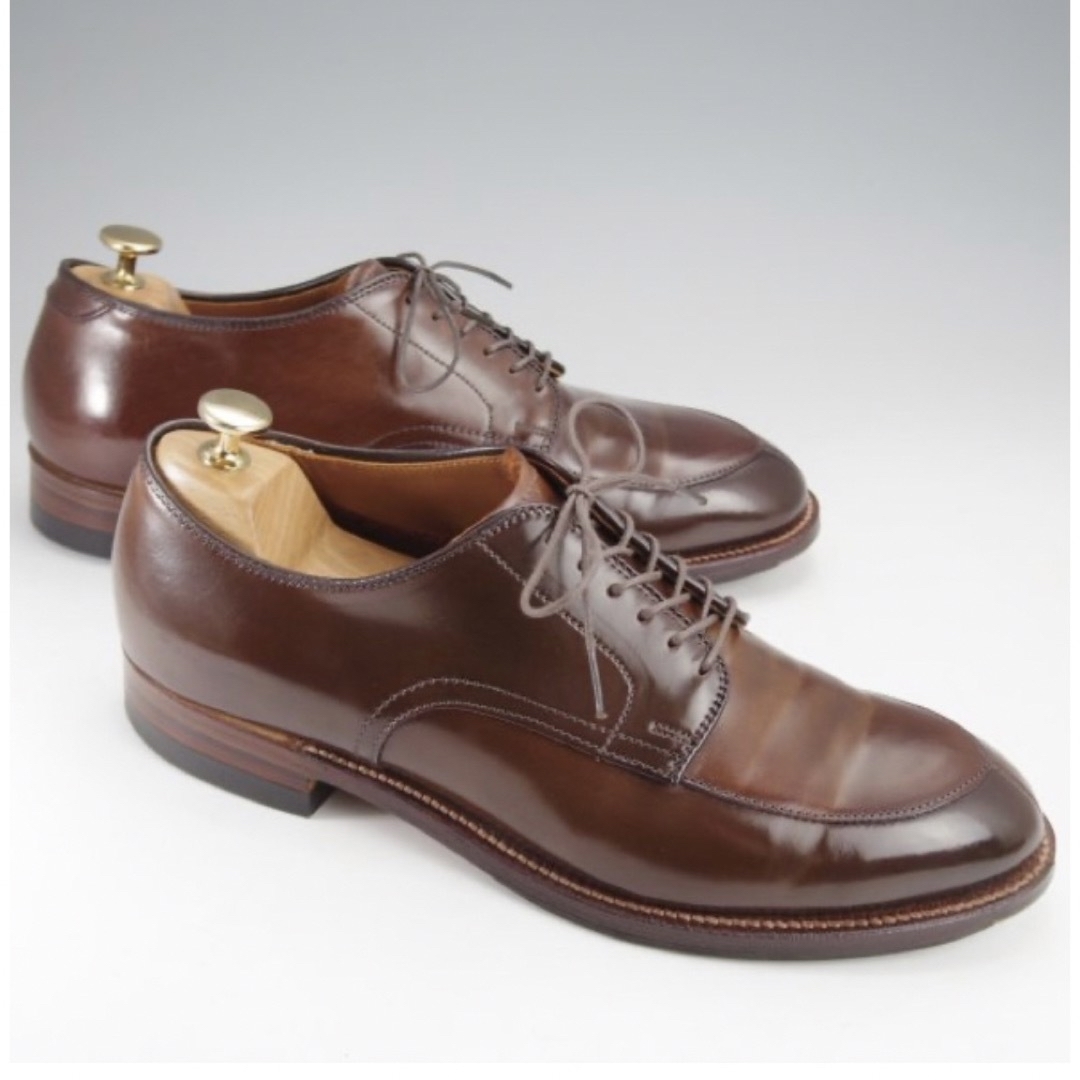 Alden(オールデン)の週末限定値引　激レアAlden  Vチップ 8D 125周年記念色ダークブラウン メンズの靴/シューズ(ドレス/ビジネス)の商品写真