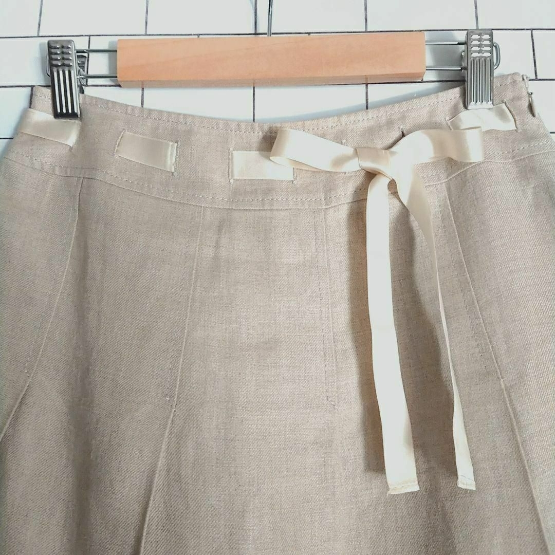 Ballsey(ボールジィ)のBALLSEY ボールジィ リネン プリーツスカート ベージュ 大人可愛い S レディースのスカート(ひざ丈スカート)の商品写真