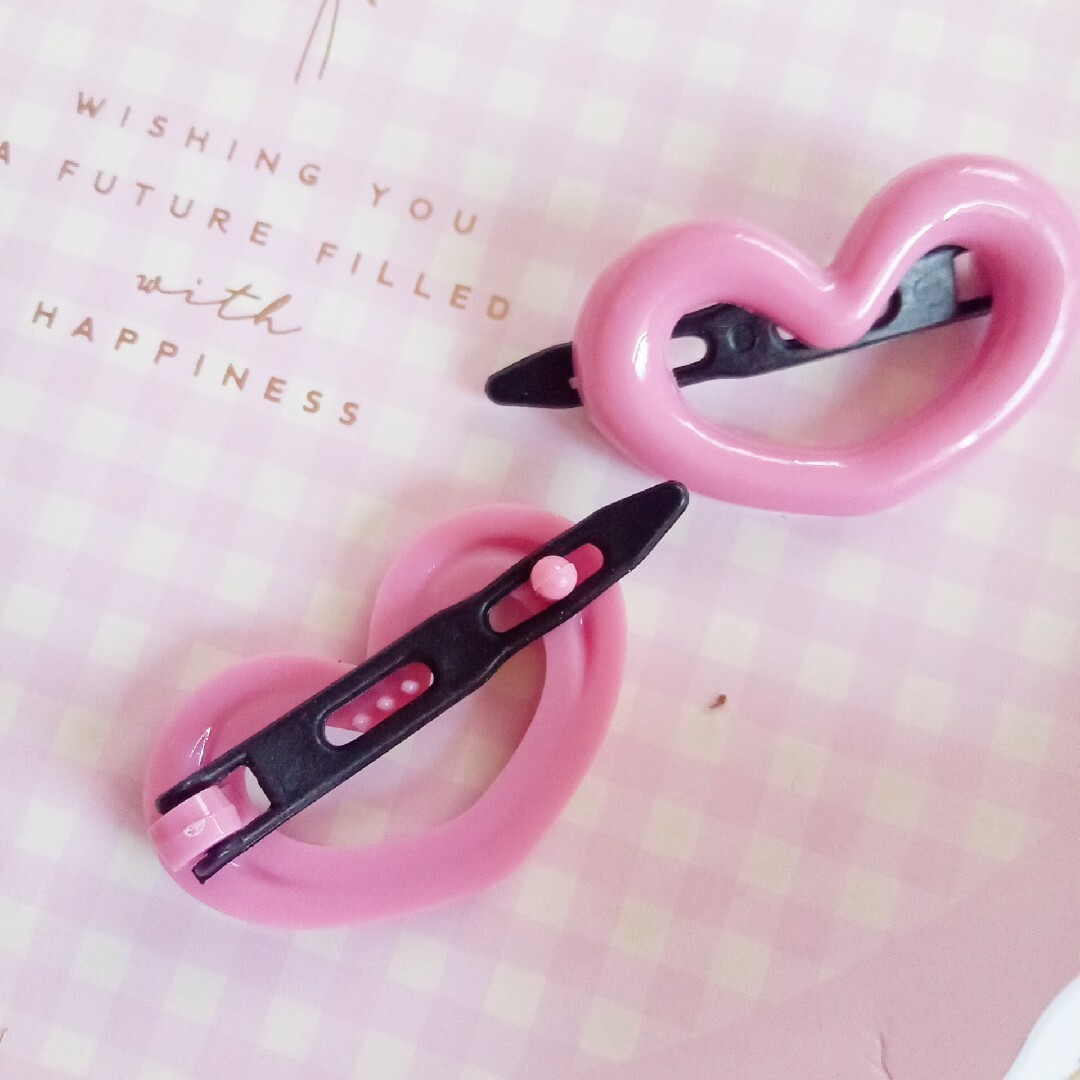 ♡新品 ヘアクリップヘアピン2個セット 韓国アイドルハートピンクかわいいY2K ♡新品 ヘアクリップヘアピン2個セット 韓国アイドルハートピンクかわいいY2K