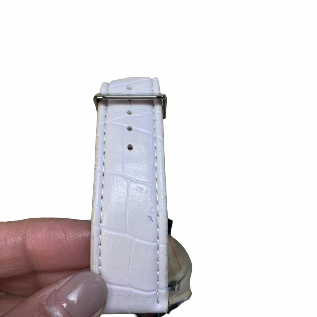 WATER RESISTANT disney ミッキー　ディズニー 腕時計 派手 メンズの時計(腕時計(アナログ))の商品写真
