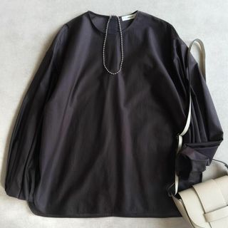 美品✨エブール ブラウス 秋服 シースルー ギャザー ベルスリーブ