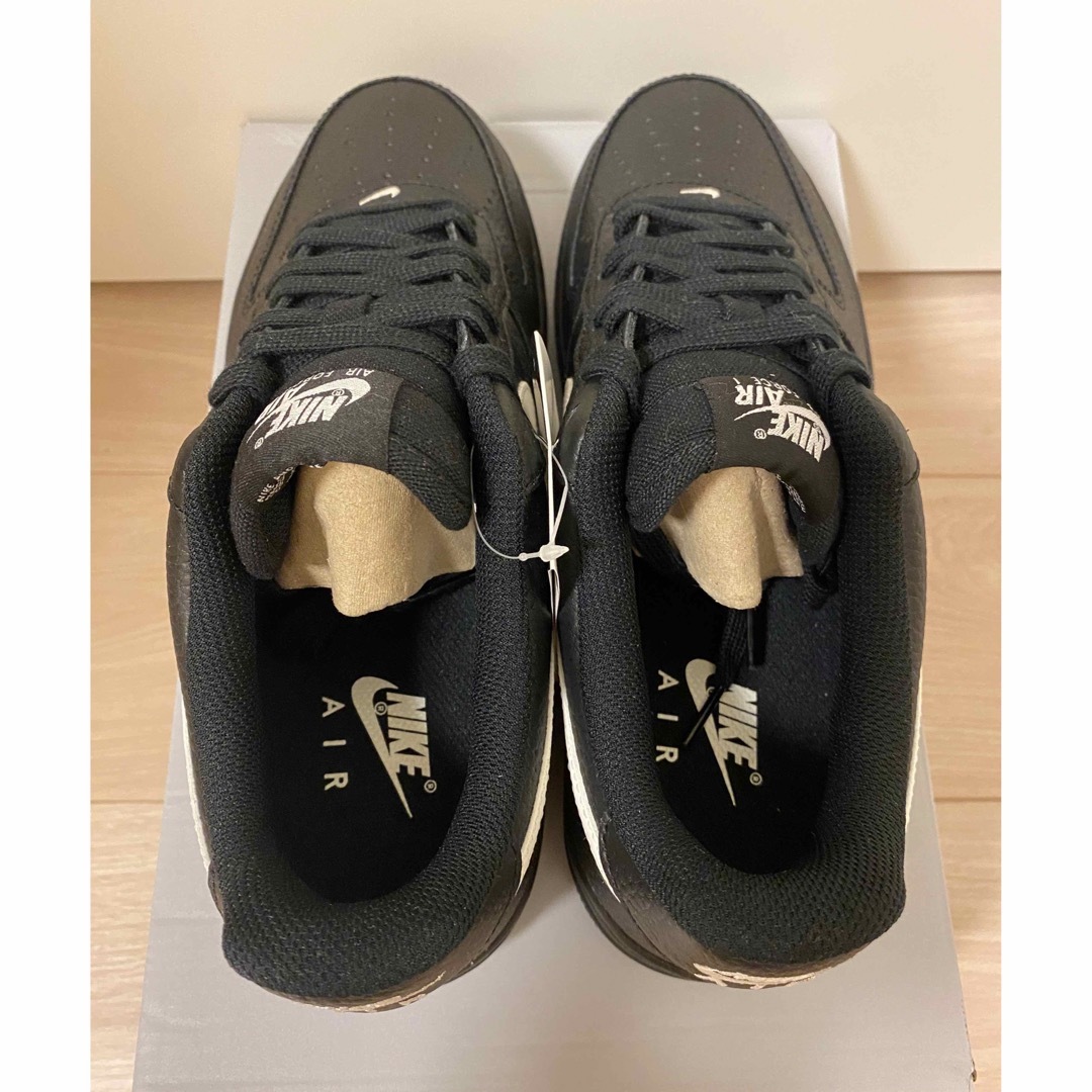 【完売品】NIKE AIR FORCE 1 BLACK/WHITE