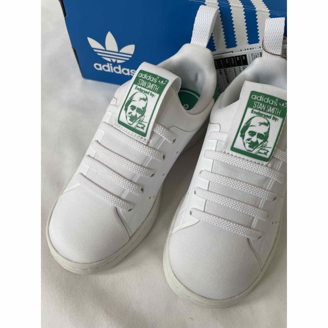 アディダス　STAN SMITH　スニーカー新品未使用