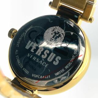VERSUS - AA57 Versus Versace レディース高級腕時計 ゴールド 匿名