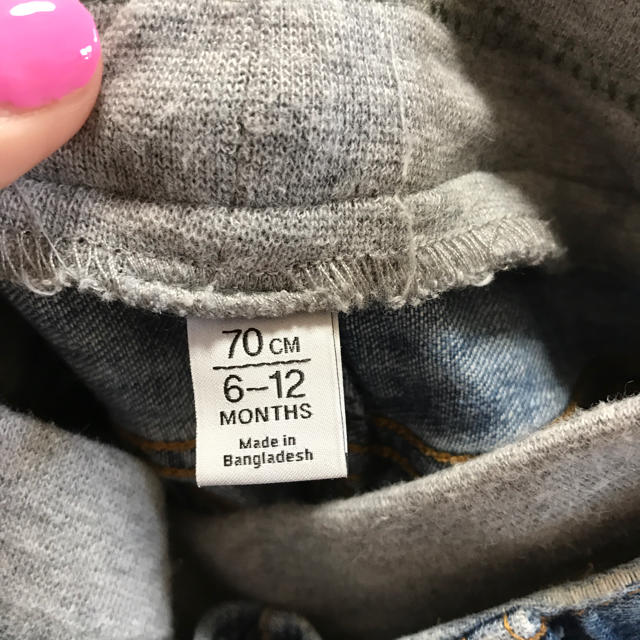 babyGAP(ベビーギャップ)のgap ジーパン baby キッズ/ベビー/マタニティのベビー服(~85cm)(パンツ)の商品写真