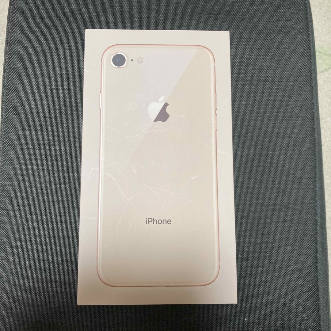 iPhone 8 64GB 美品　SIMフリー　箱ありスマートフォン/携帯電話