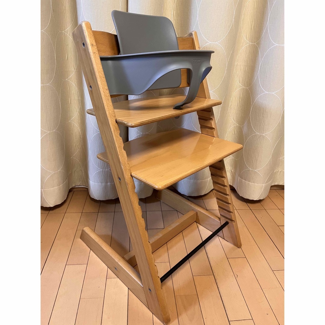 ☆美品☆シリアルNO.3〜☆ ストッケ トリップトラップ V3ベビーセット