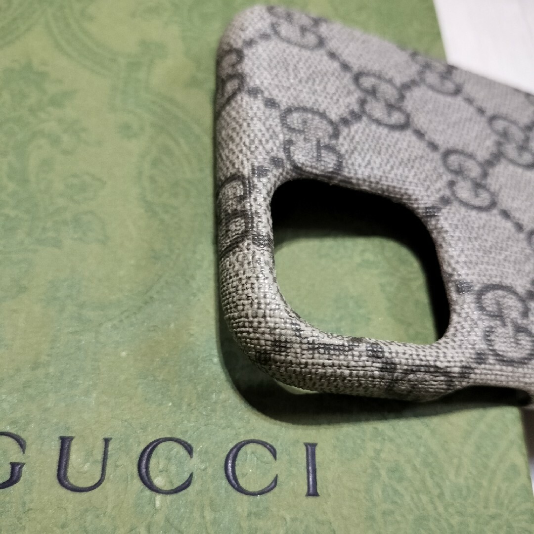 Gucci(グッチ)のGUCCI グッチ iPhone11 ケース  スマホケース　GG スマホ/家電/カメラのスマホアクセサリー(iPhoneケース)の商品写真