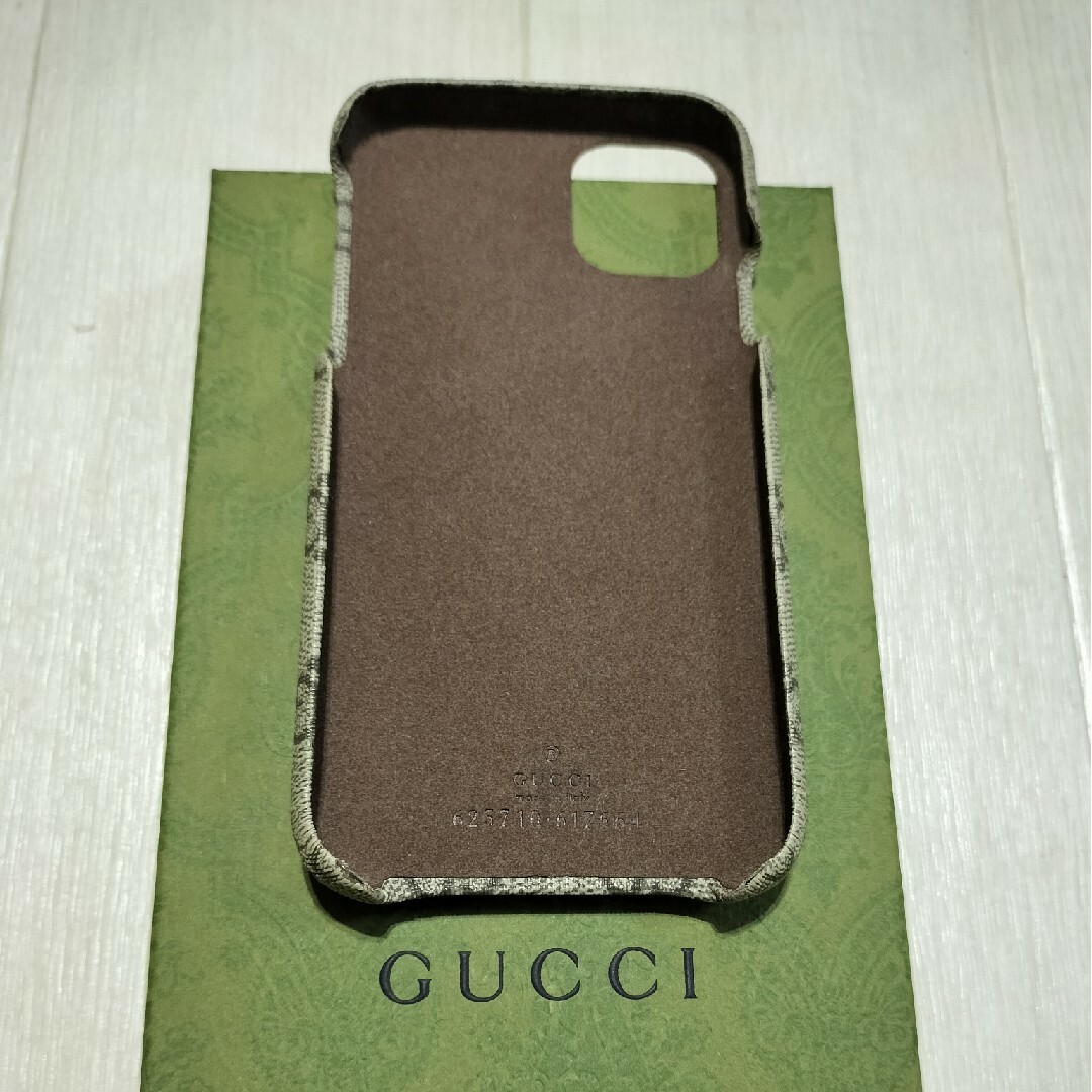 Gucci(グッチ)のGUCCI グッチ iPhone11 ケース  スマホケース　GG スマホ/家電/カメラのスマホアクセサリー(iPhoneケース)の商品写真