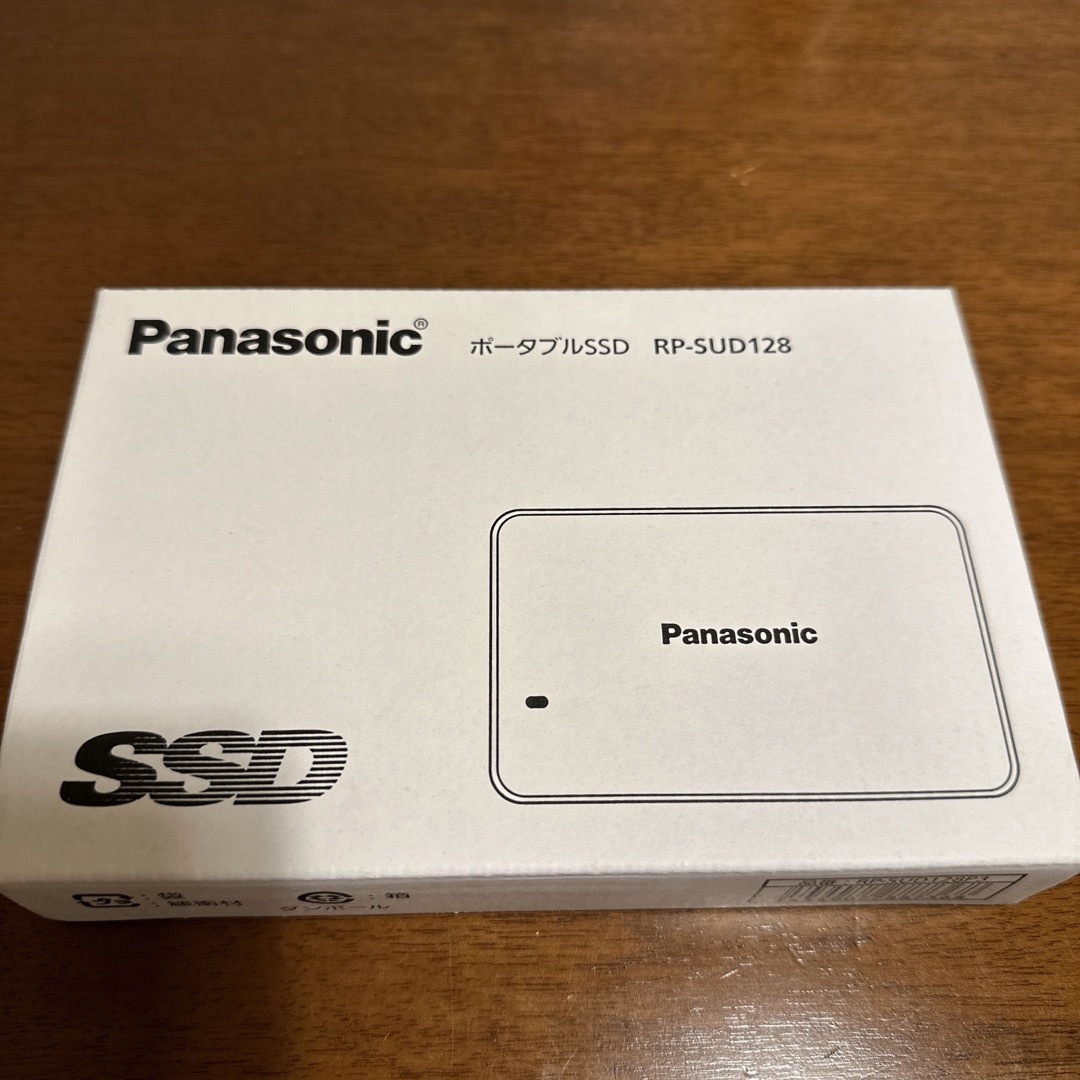 Panasonic(パナソニック)の【新品未開封】レッツノート　ポータブルSSD RP-SUD128 スマホ/家電/カメラのPC/タブレット(PCパーツ)の商品写真