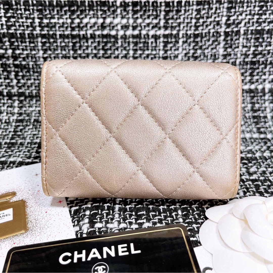 CHANEL - CHANEL ⭐︎30番台⭐︎ コンパクトウォレット 三つ折り財布