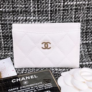 シャネル(CHANEL)のCHANEL ⭐︎31番台　マトラッセ　キャビアスキン　カードケース　ホワイト(パスケース/IDカードホルダー)