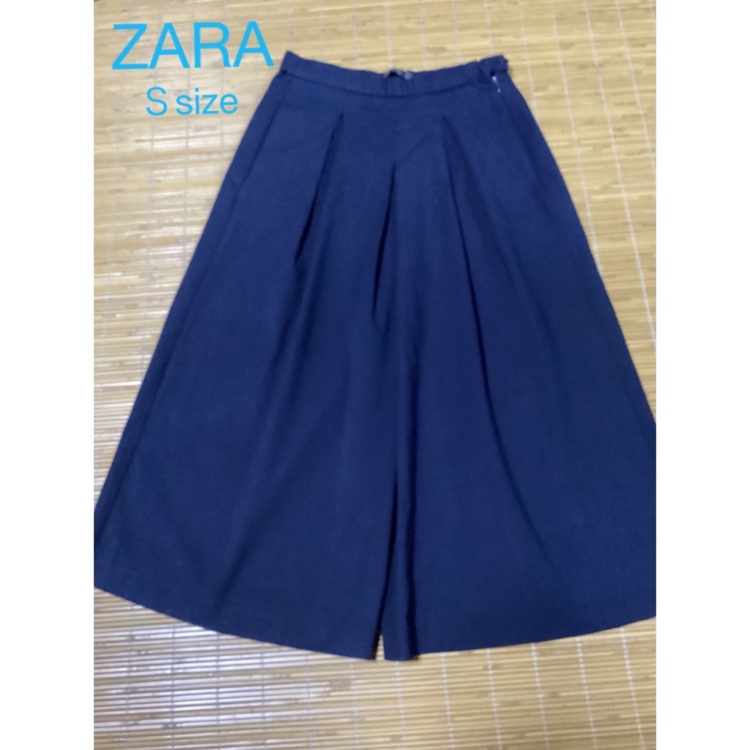 ZARA(ザラ)のZARA ガウチョパンツ レディースのパンツ(カジュアルパンツ)の商品写真