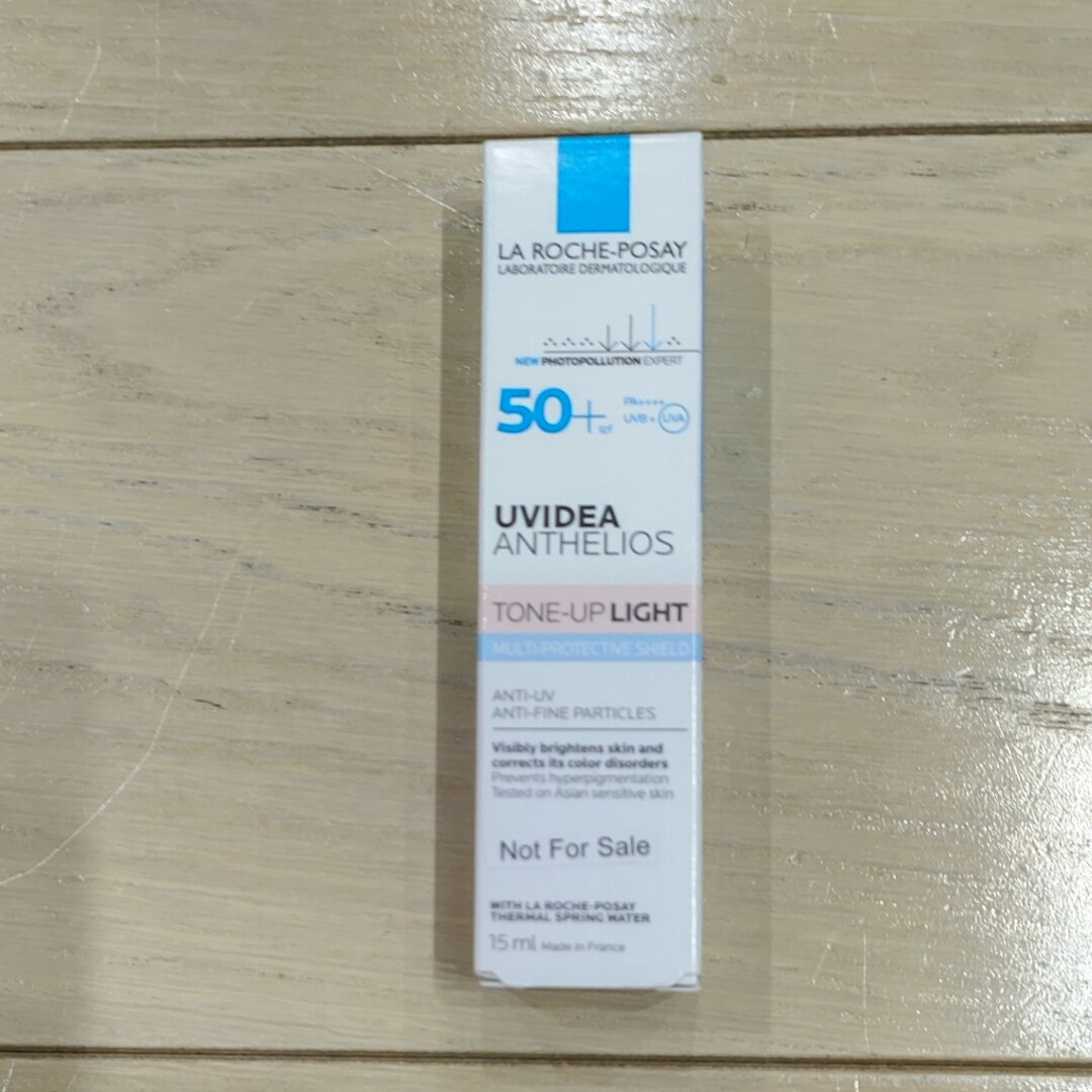 LA ROCHE-POSAY(ラロッシュポゼ)のラ ロッシュ ポゼ UVイデア XL プロテクション トーンアップ 15ml コスメ/美容のボディケア(日焼け止め/サンオイル)の商品写真