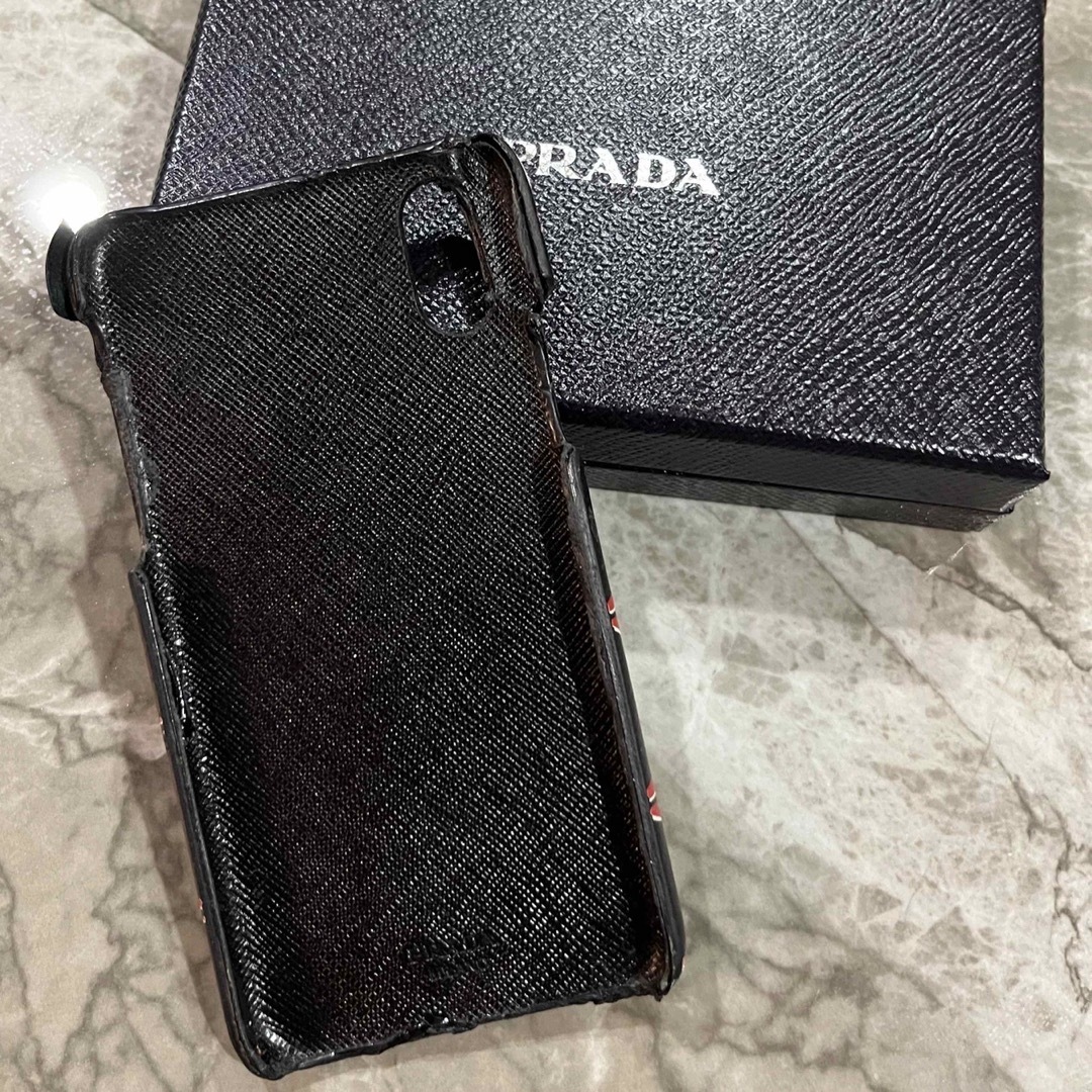 PRADA(プラダ)のプラダ　iPhoneケース　PRADA スマホ/家電/カメラのスマホアクセサリー(iPhoneケース)の商品写真