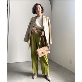 アメリヴィンテージ(Ameri VINTAGE)のAMERI SHAPELY HIGH WEST PANTS グリーン(カジュアルパンツ)