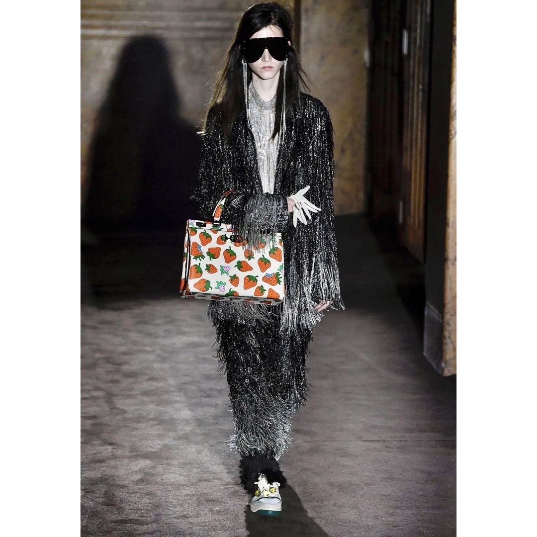 《ご成約》GUCCI ランウェイ 春夏コレクション いちごロゴパンツ