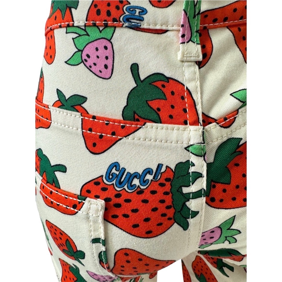 《ご成約》GUCCI ランウェイ 春夏コレクション いちごロゴパンツ