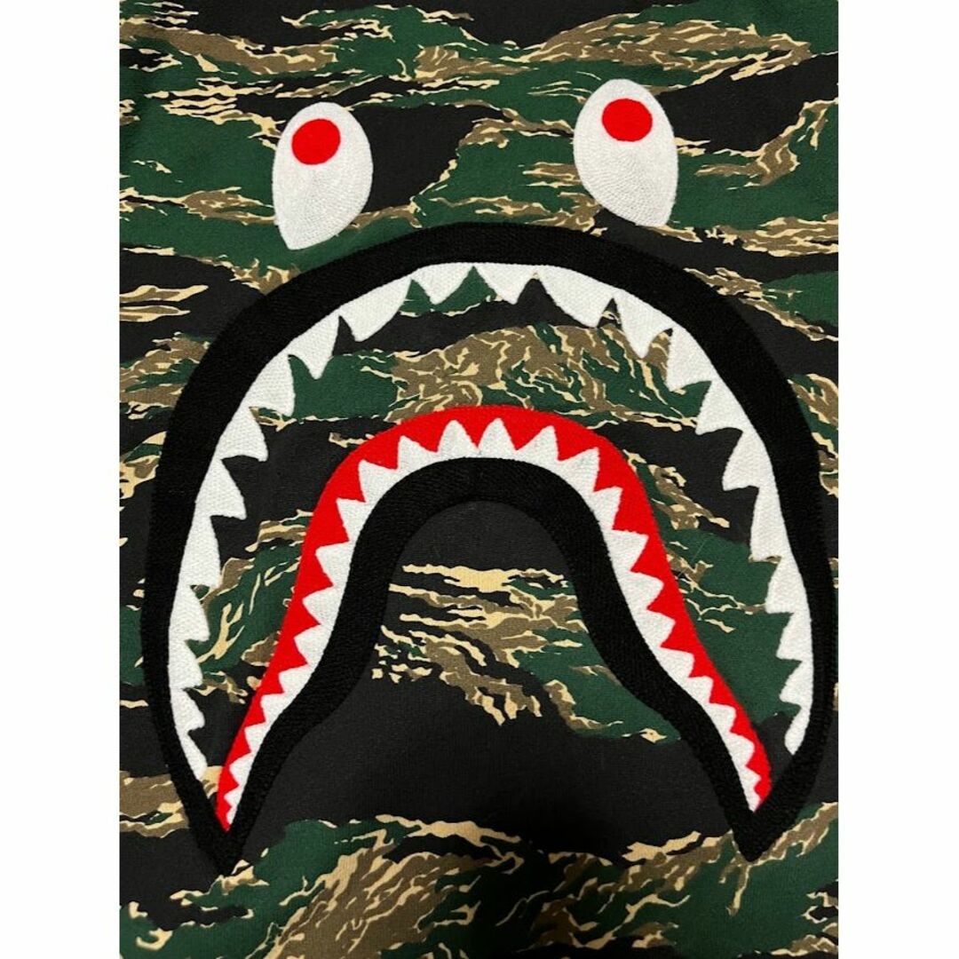 A BATHING APE - bape tiger shark hoodie ベイプ シャーク パーカーの