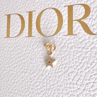 クリスチャンディオール(Christian Dior)のDior CD ディオール　スター　星　ピアス　イヤリング　片耳　美品(ピアス)
